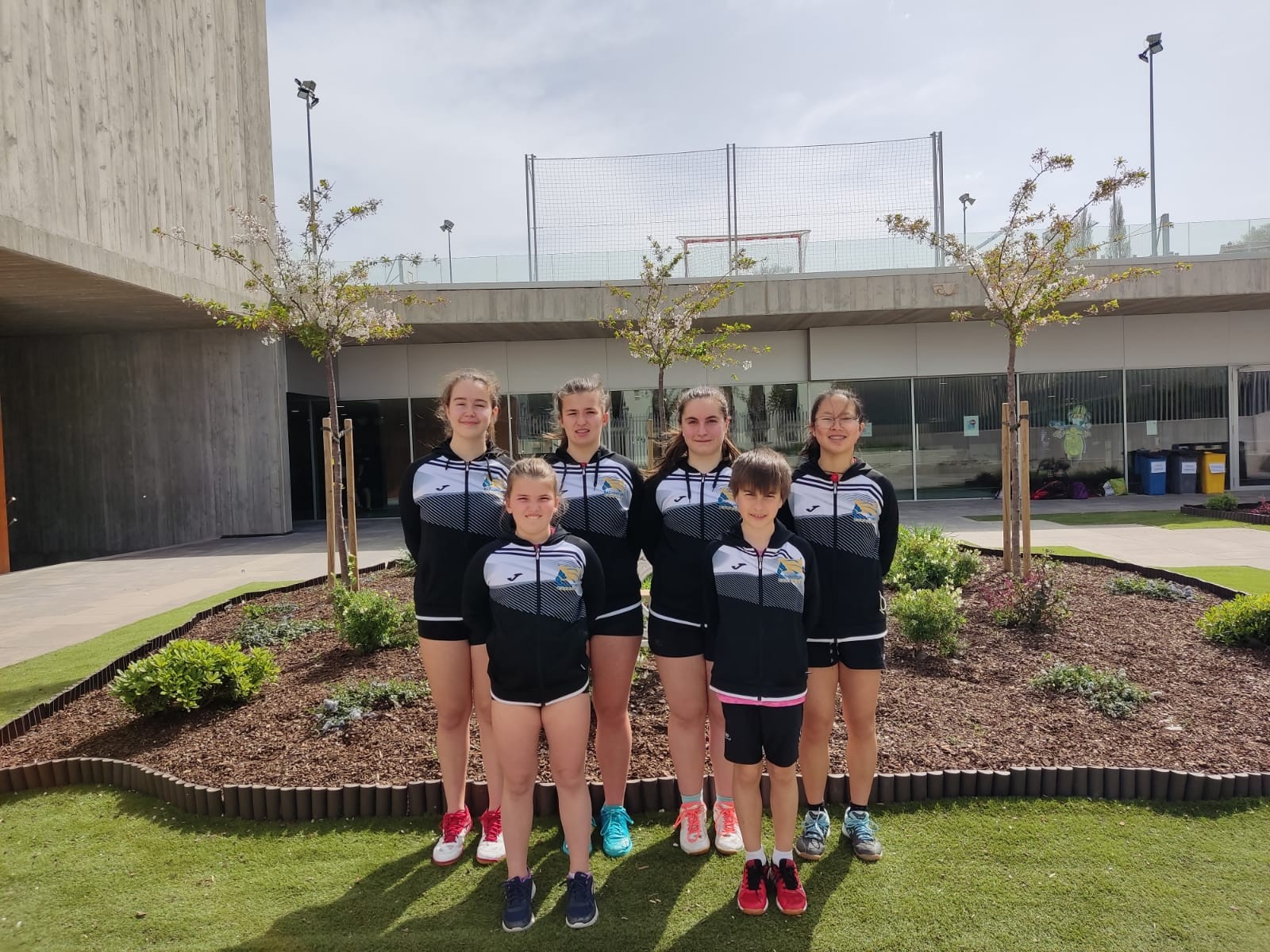 Ajetreado y productivo fin de semana para el badminton navarro